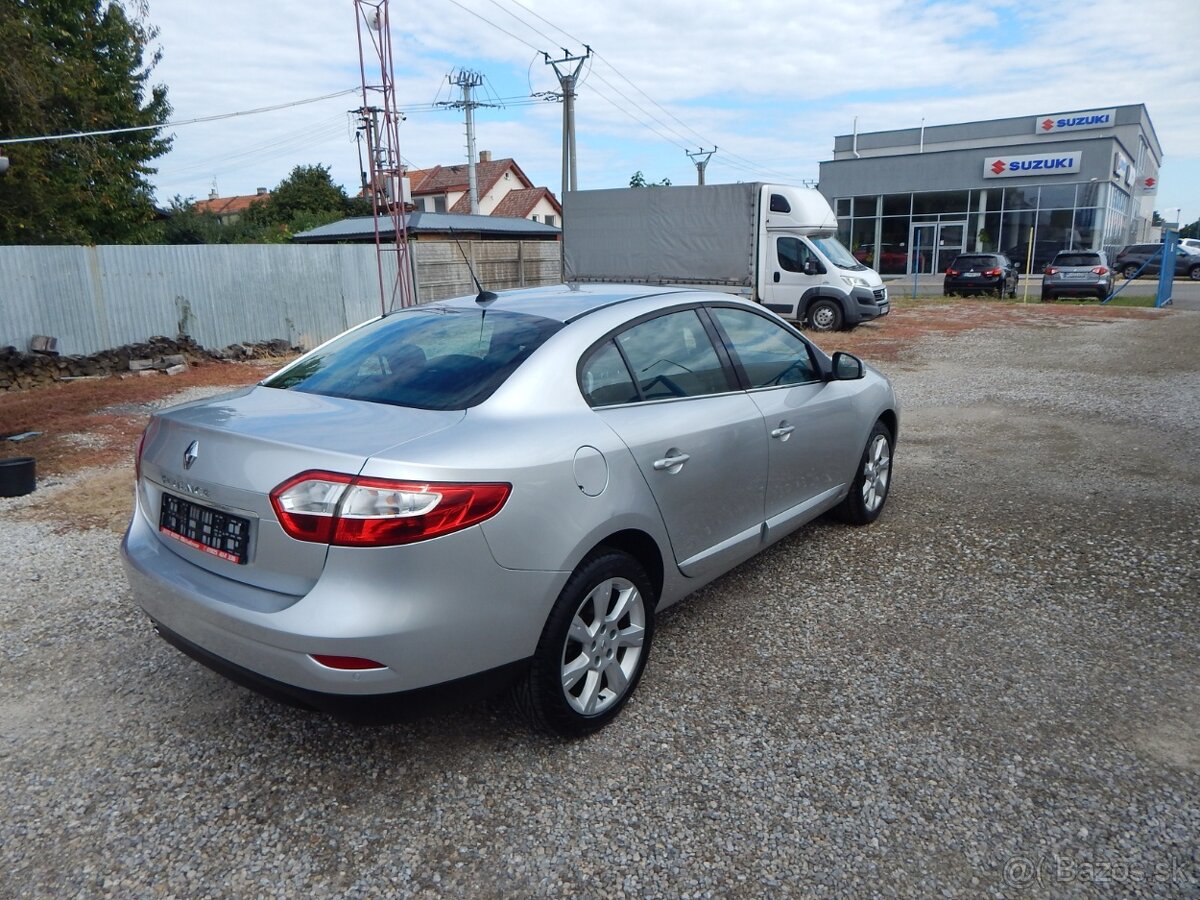 Renault Fluence 1.6 16V Confort - 4