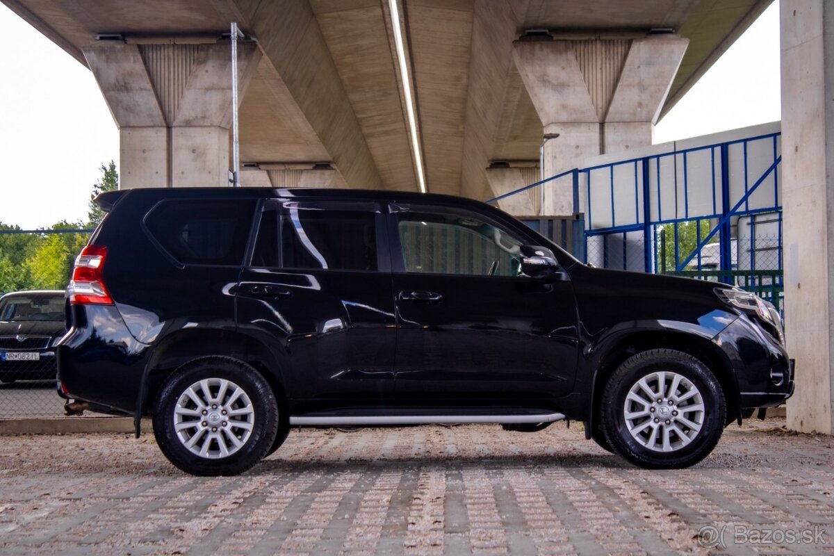 Toyota Land Cruiser 150 3.0I D-4D Style A/T