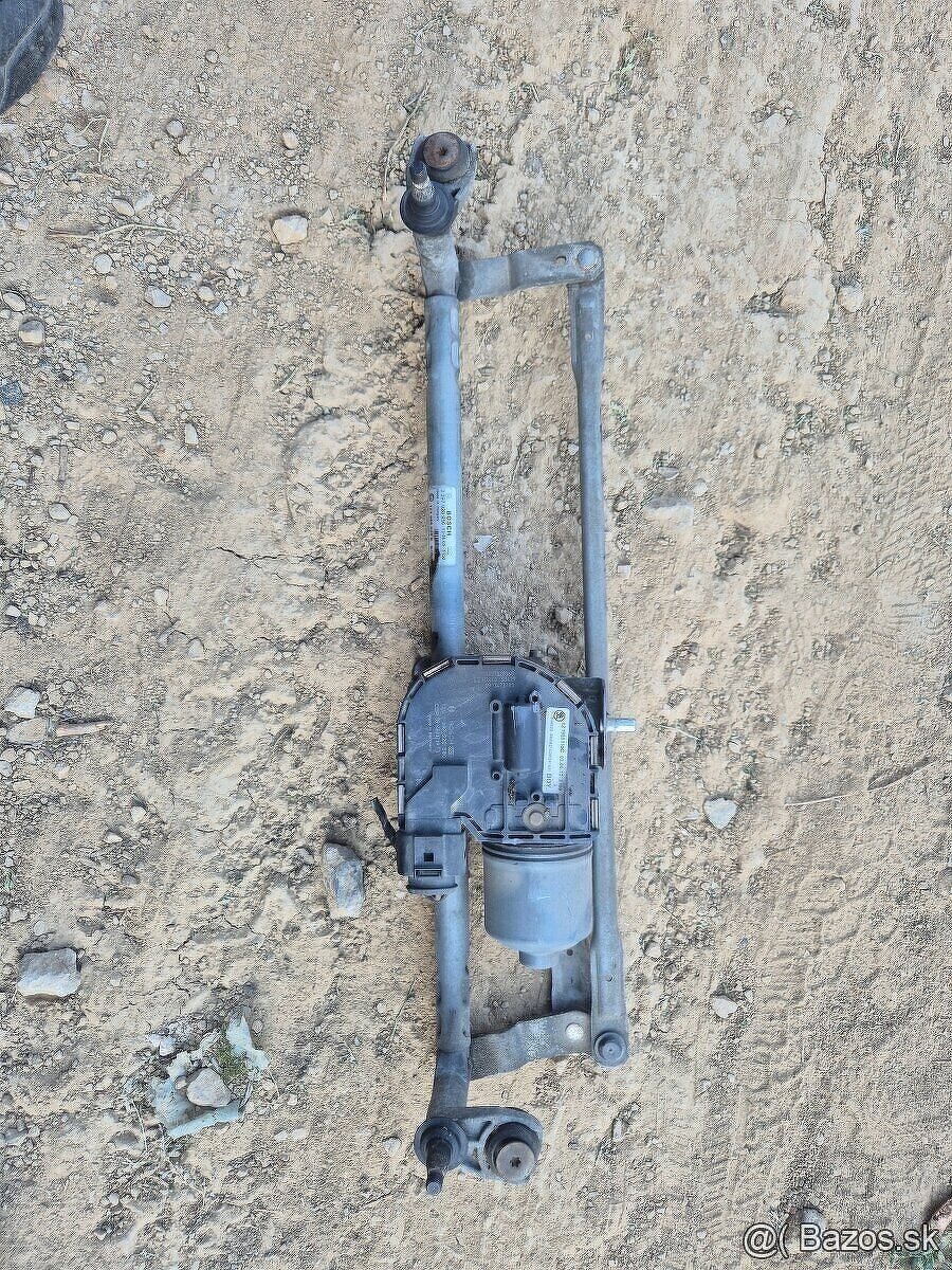 Predám mechanizmus predných stieračov pre Škoda Octavia II 2 - 4