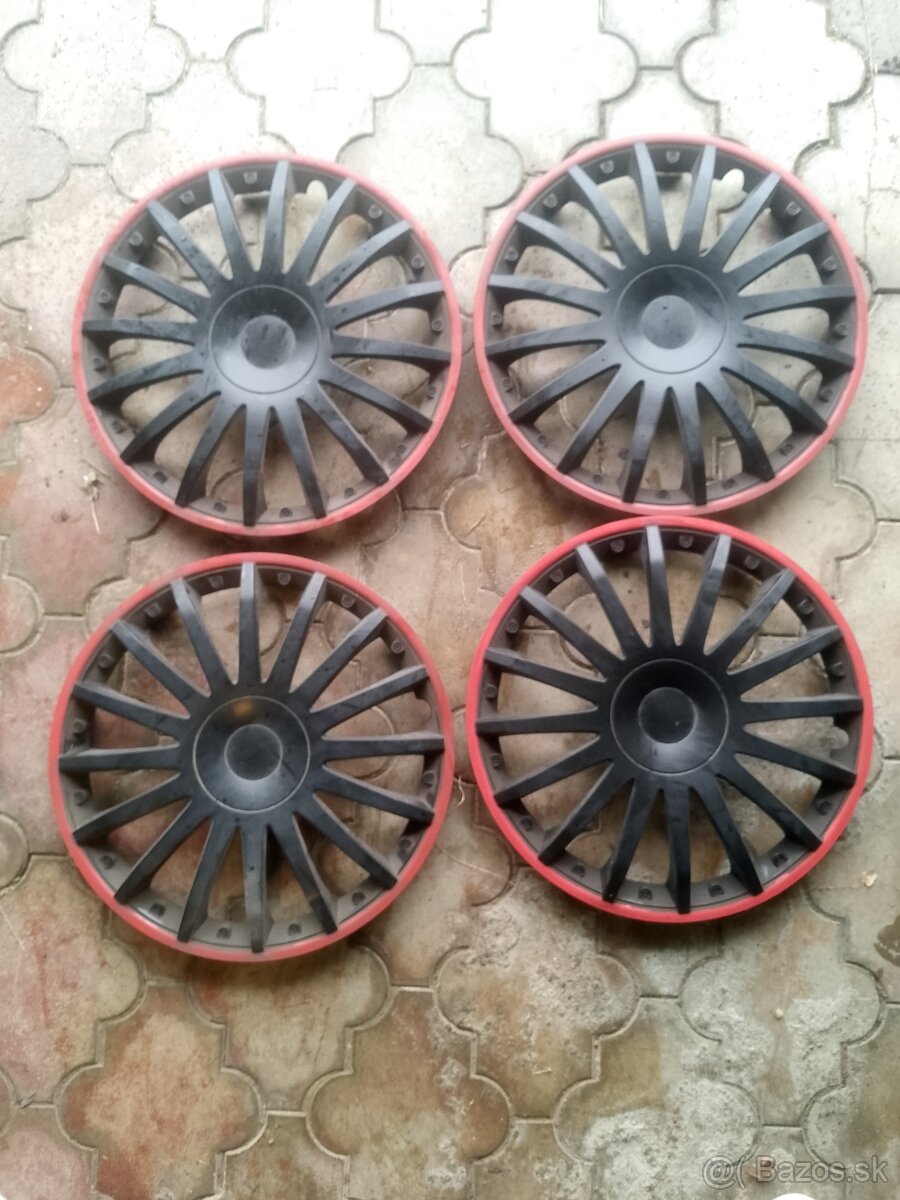R16 kryty kolies - puklice - 4