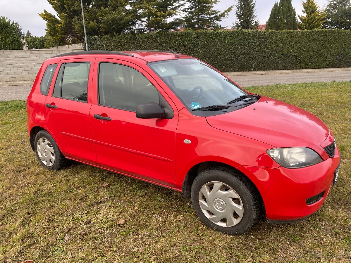 Predam Mazda 2, AUTOMATIC, 1.4 benzin - 4