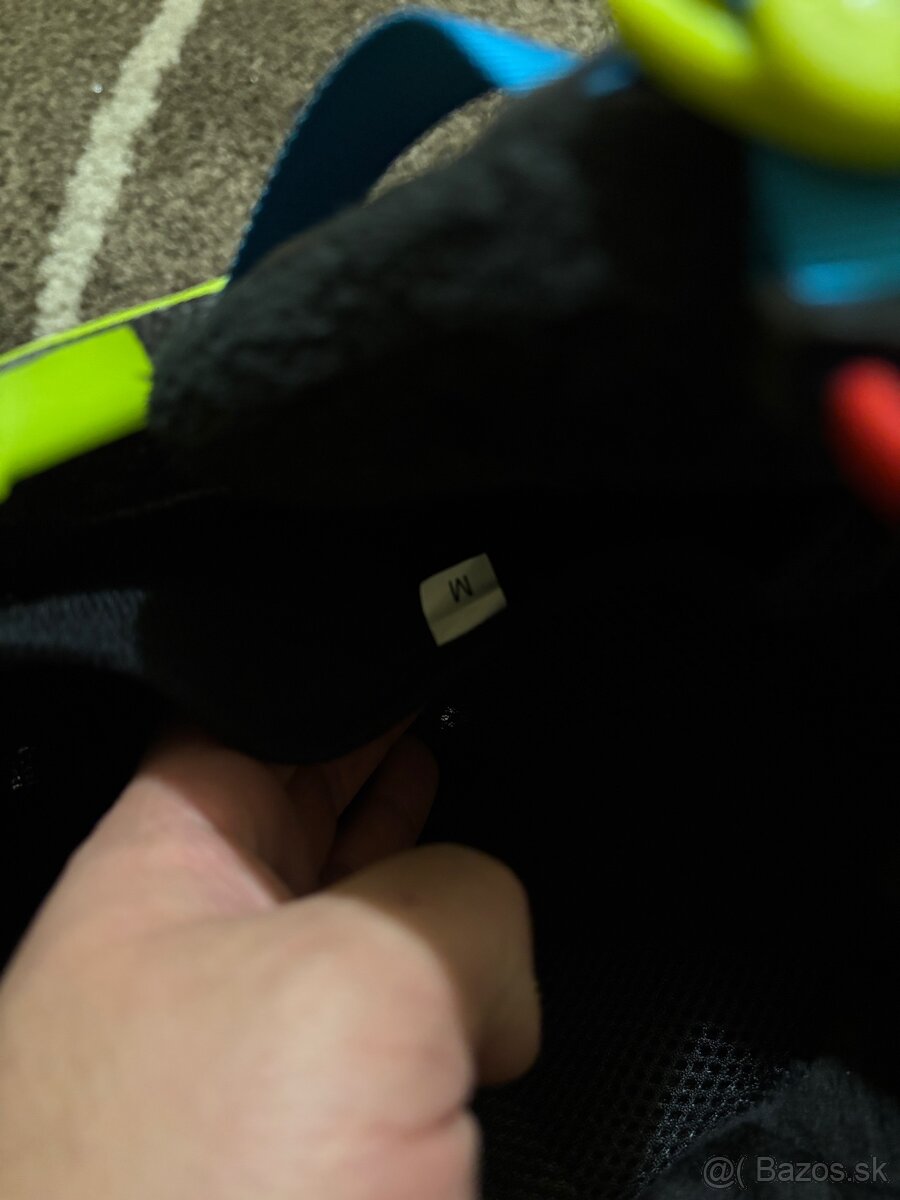 predam detsku helmu - 4