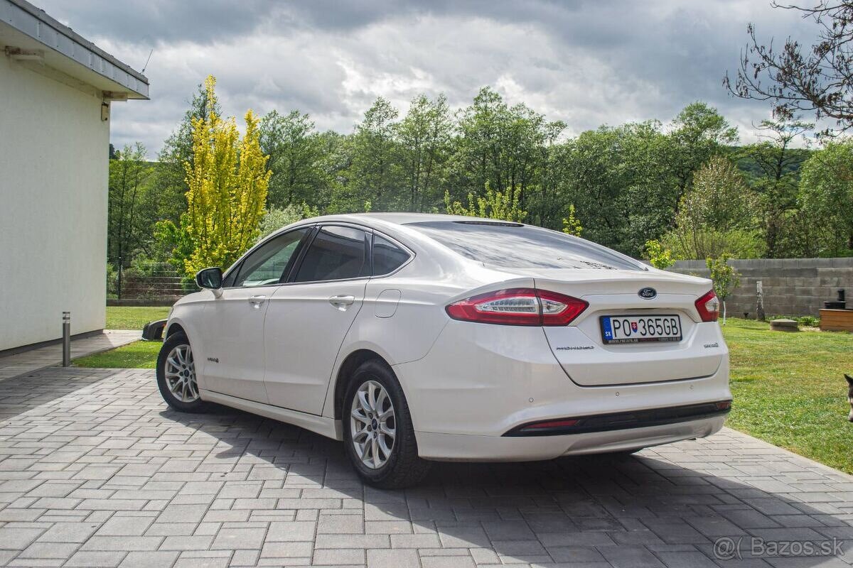 Ford Mondeo 2.0 Hybrid Titanium ODPOČET DPH - 4