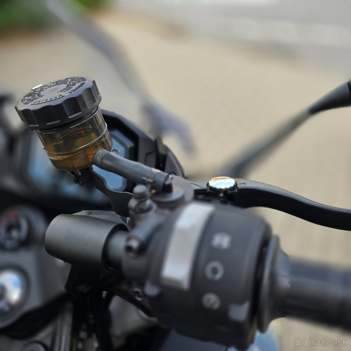 Kawasaki Ninja 1100 SX - 4