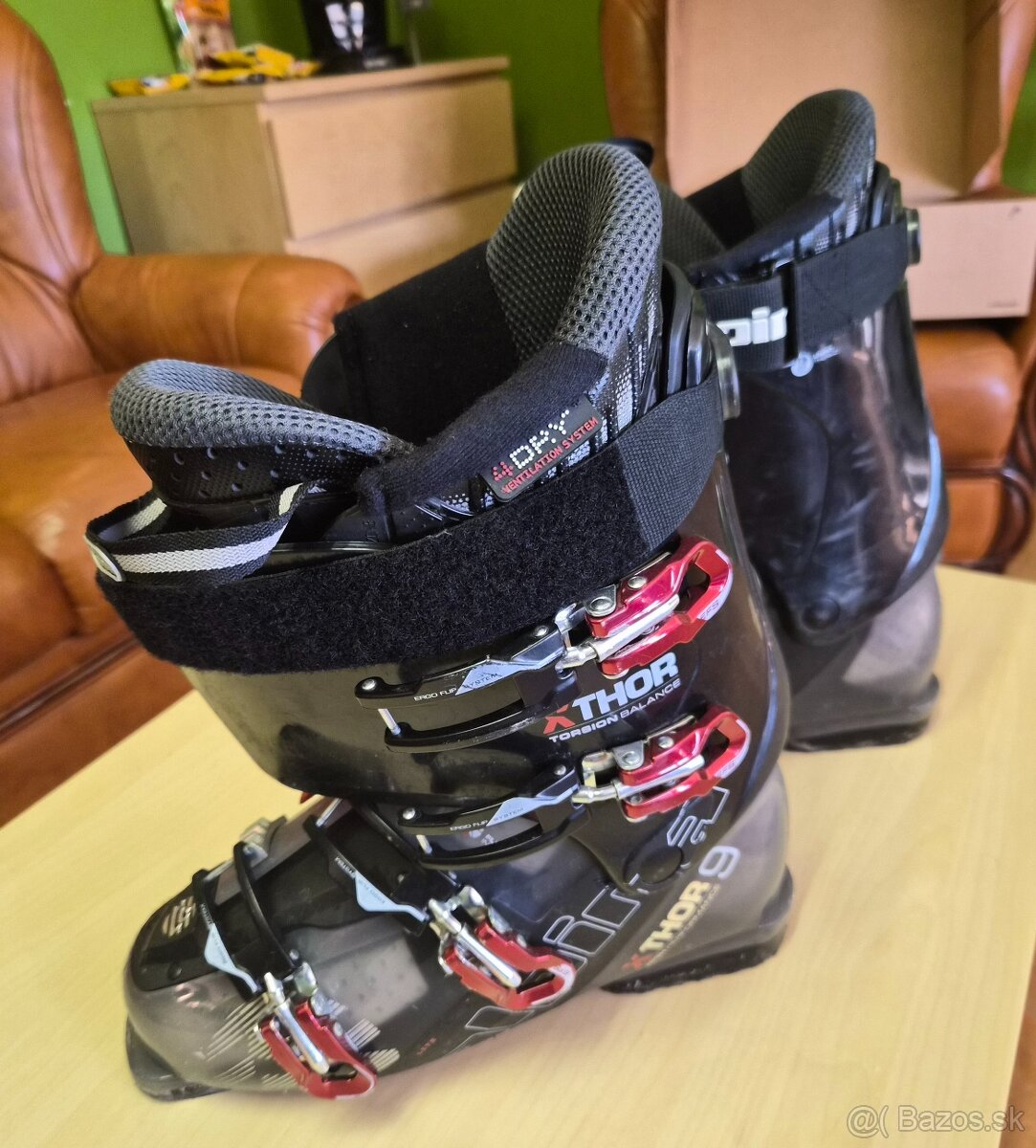 Predám rôzne lyžiarske vybavenie - 4