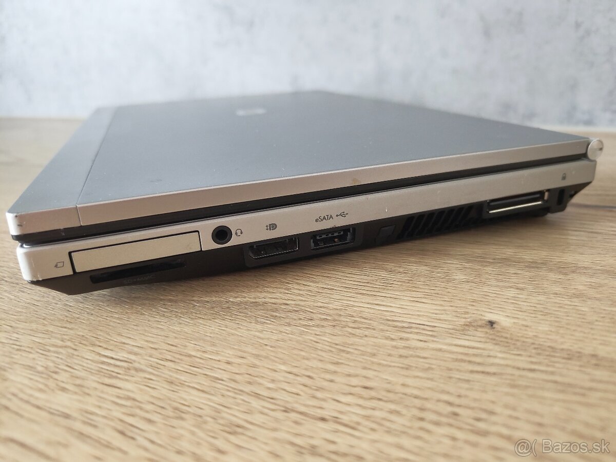 HP EliteBook - 4