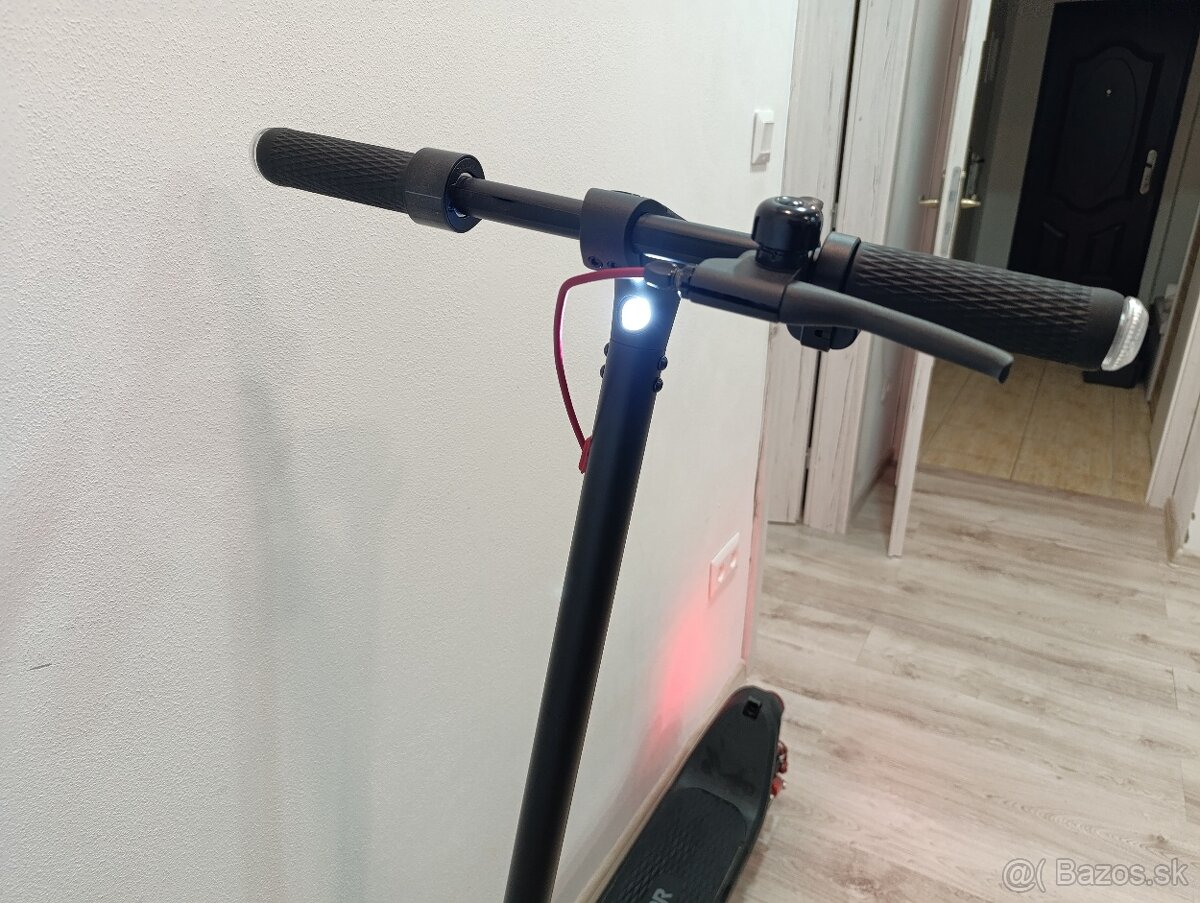 Elektrická kolobežka Sencor X20 - 4