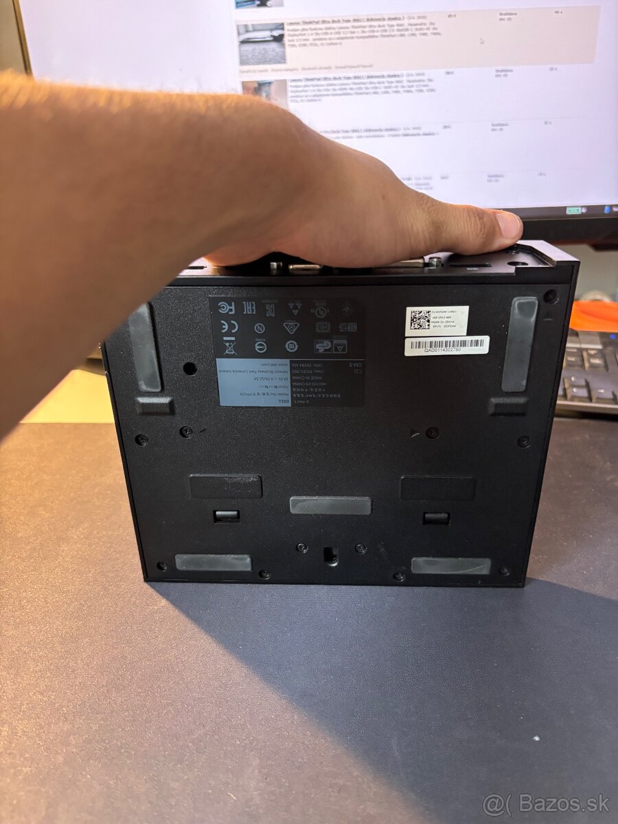 Dokovacia stanica Dell / dell stará - 4