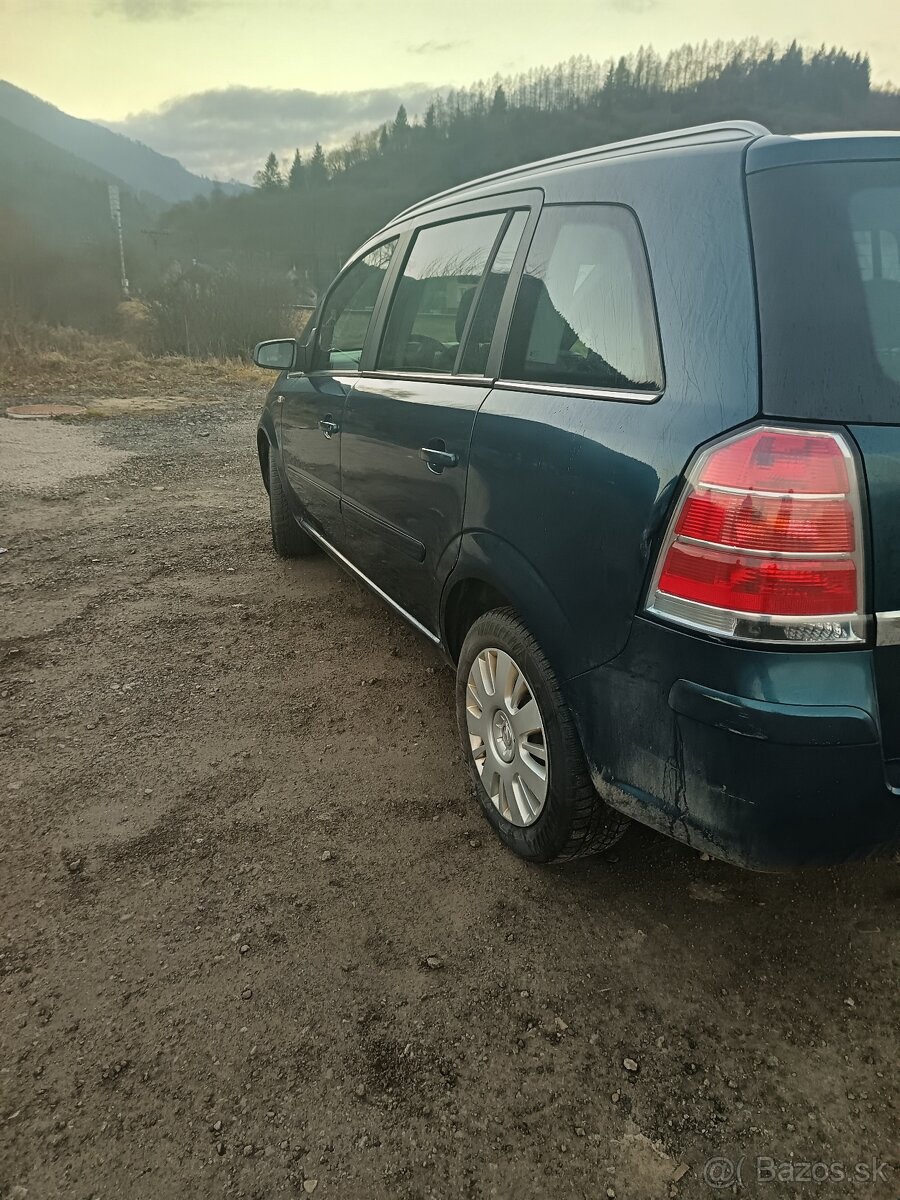 Predám Opel Zafira 7 miestne CNG+benzin - 4