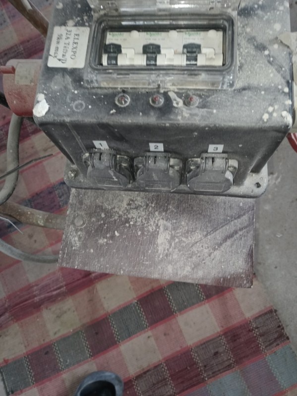 Stavebný rozvadzač - 4