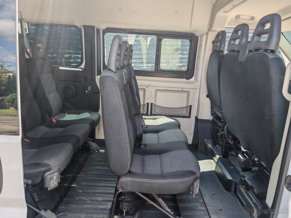 Prenájom 9 miestne auto minibus - 4