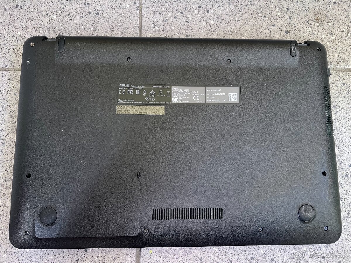 Asus X543U / Intel 4417U / 4GB RAM / 500GB HDD / 15.6" - 4