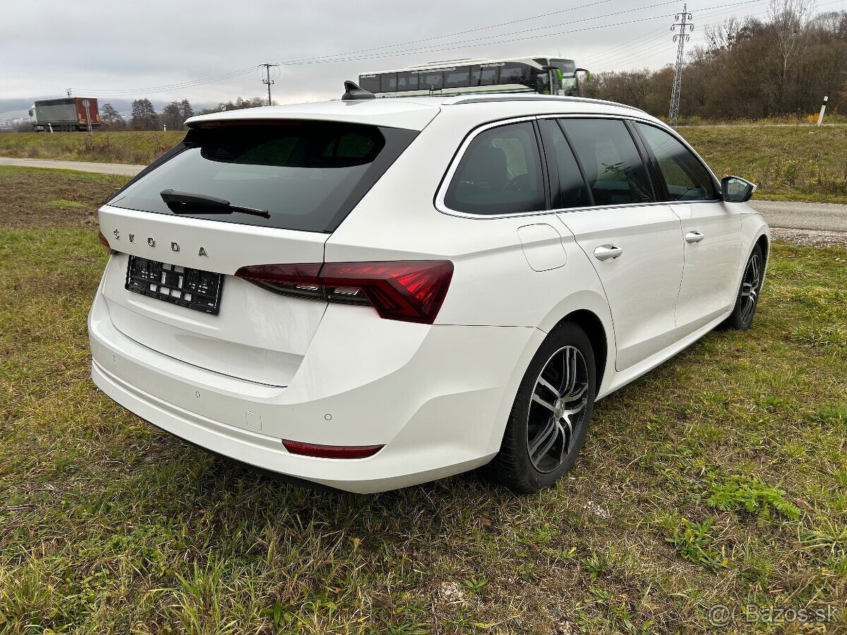 Skoda Octavia IV Combi 2.0TDI DSG 110KW - 4