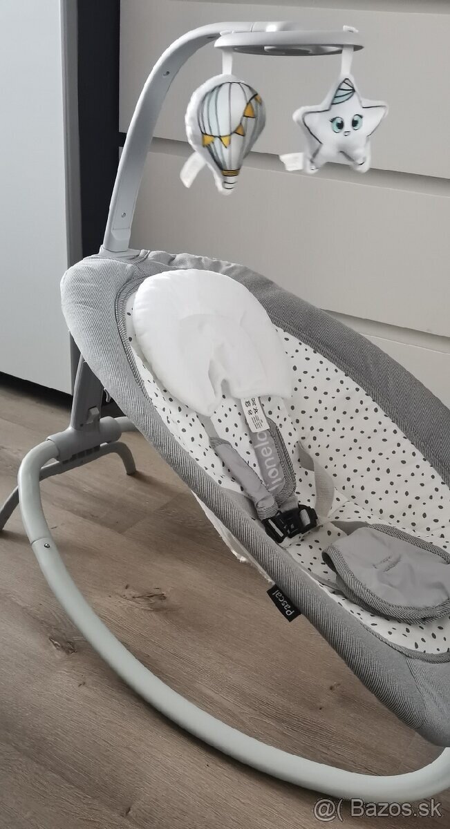 Detské kresielko a hojdačka 2v1 - 4