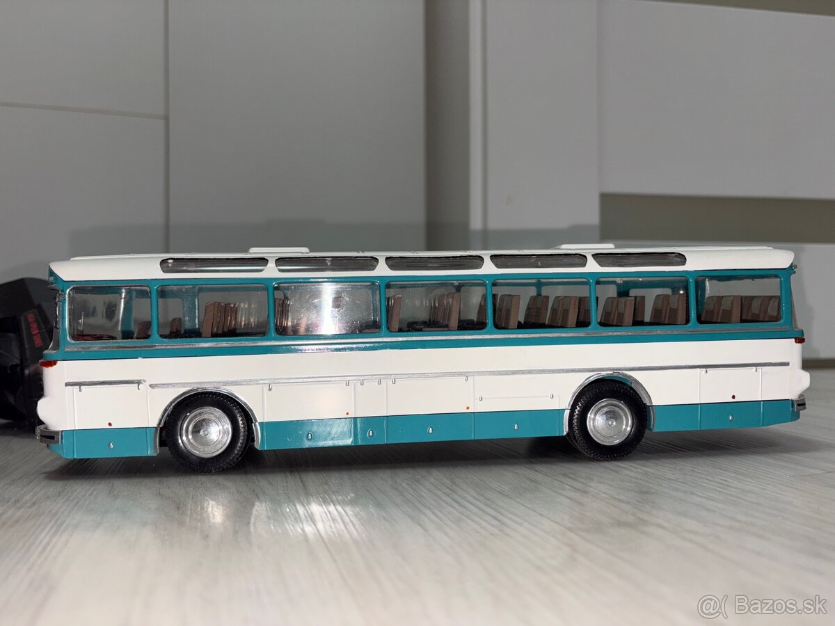 Autobus Karosa ŠD11 lux - 4