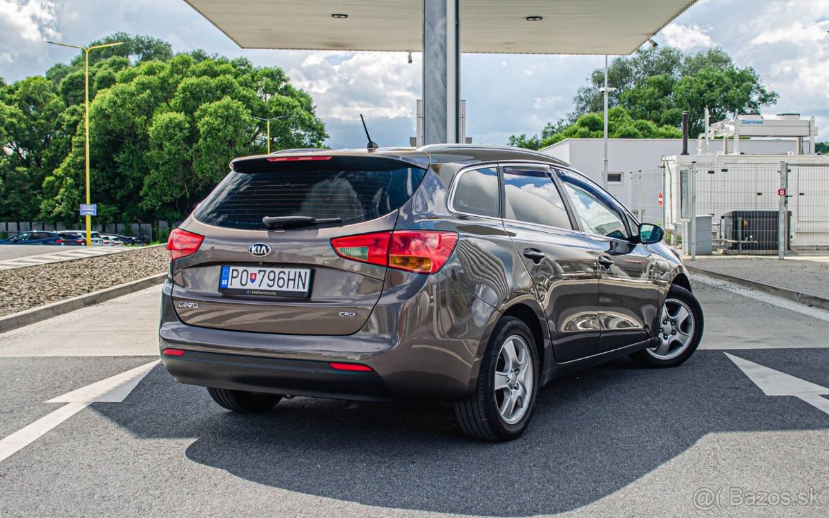 KIA Ceed SW Kombi 1.6 CRDi - 4