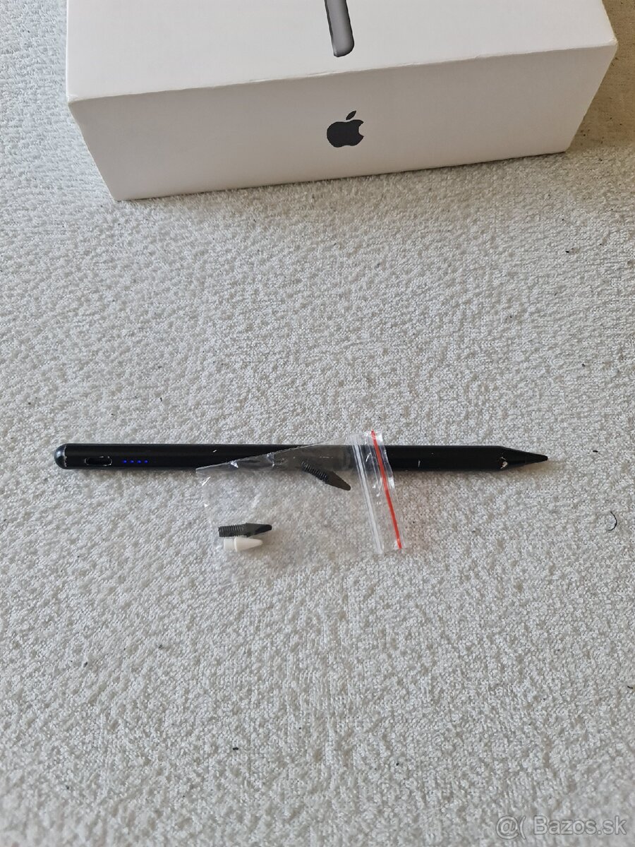 Apple Ipad 8th Gen. + Príslušenstvo - 4