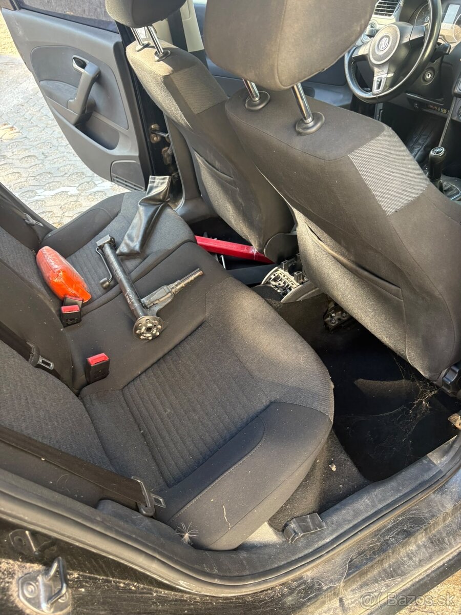 Volkswagen polo 1,2 - 4