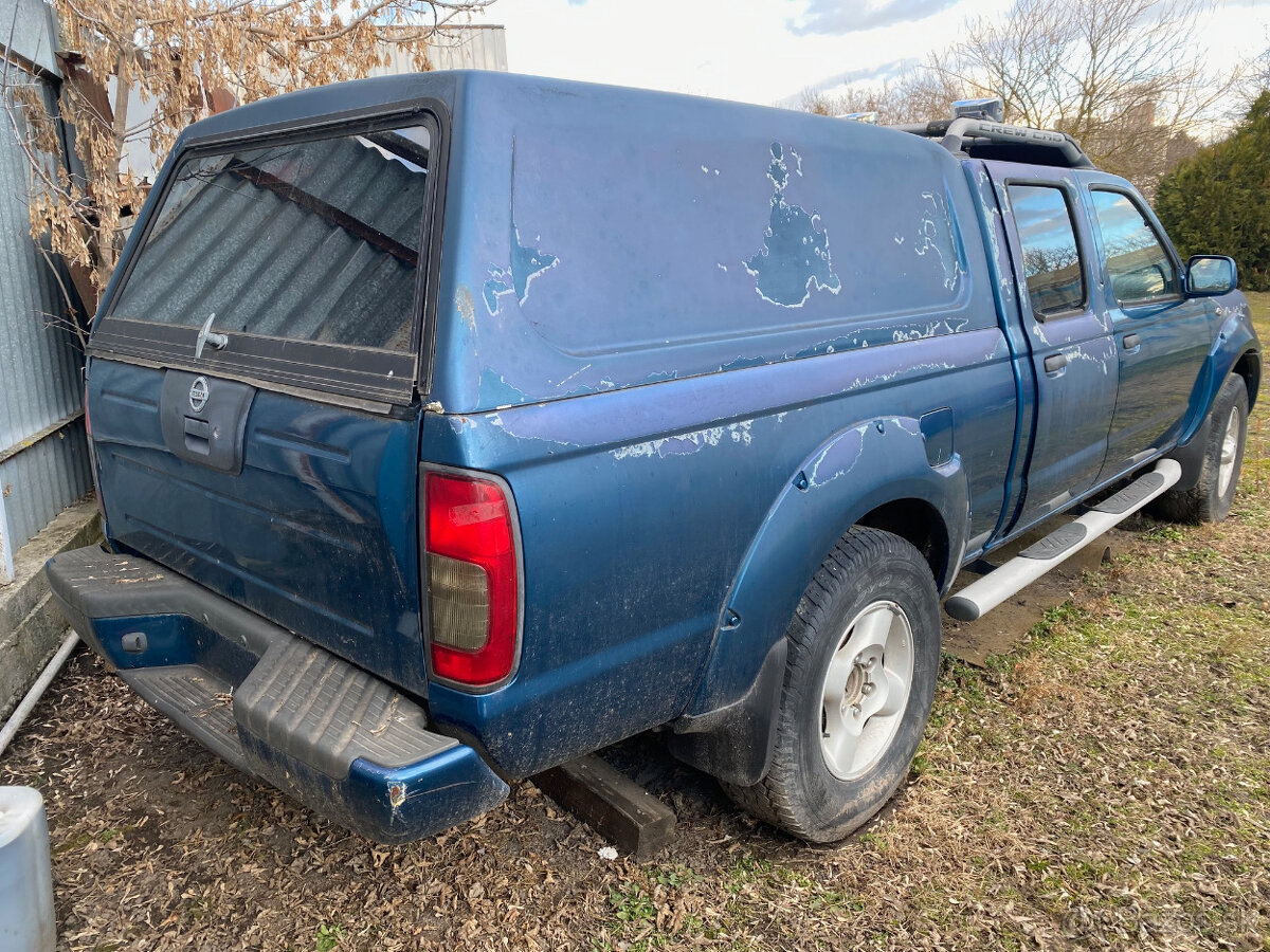 Predám alebo vyemením Nissan Frontier 3,3 Frontier CREW CAB
