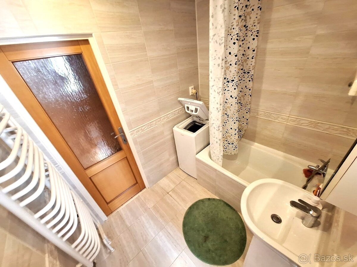 Priestranný 1 izb. Byt, Južná trieda / pri ASTÓRII /, 40 m2 - 4