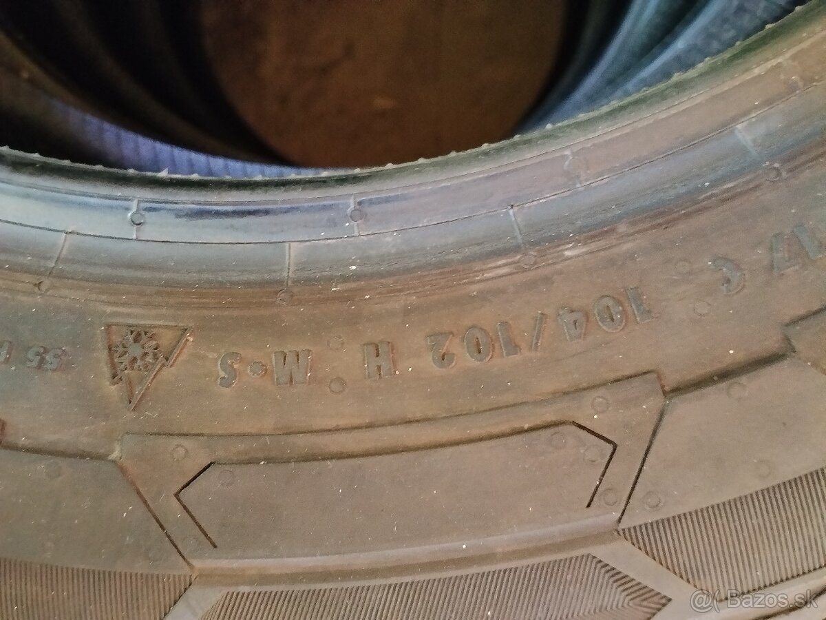 Zimne Continental 215/60 R17C dodavkové zatazove, 2ks - 4