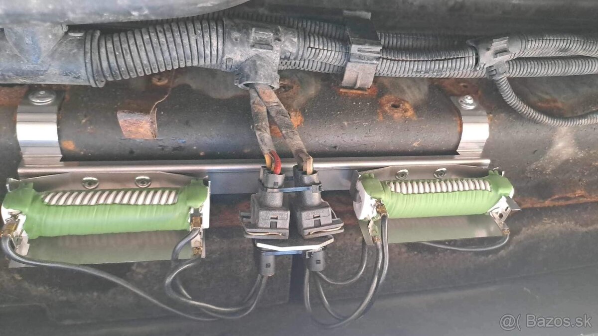 VW držiak odporov na T4 pro ventilátor - 4