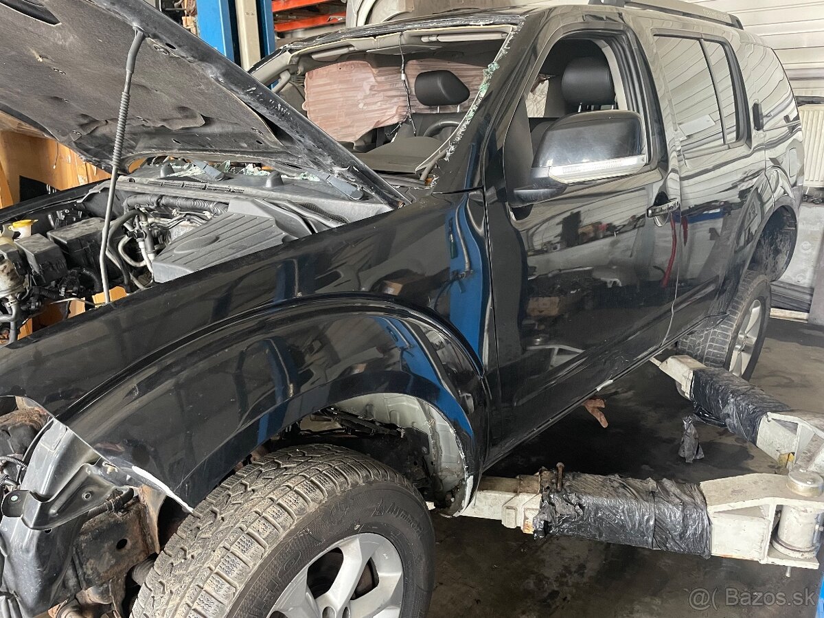 Nissan pathfinder - 4