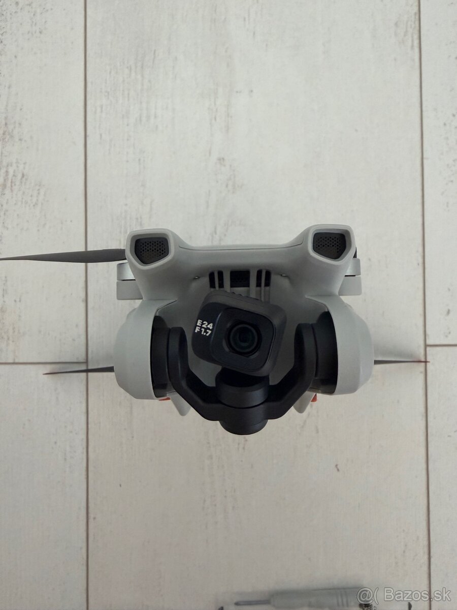 DJI Mini 3 - 4