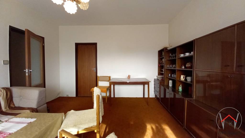 Na predaj 3 izbový byt s vlastným kúrením v Stropkove - 4