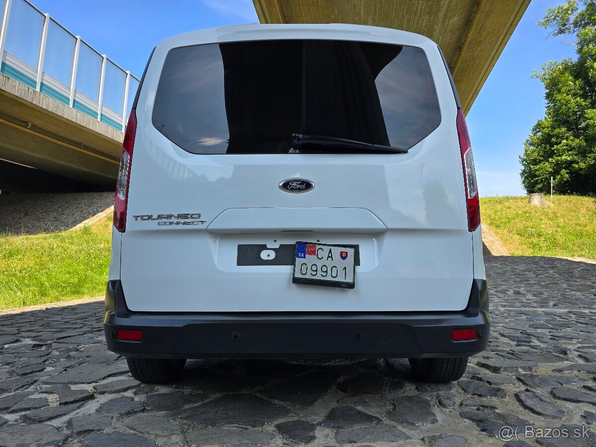 Ford Tourneo Connect XL 1.6 TDCi 7 miestne // BEZ KOROZIE// - 4