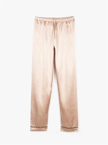 Zlaté saténové pyžamo - 4