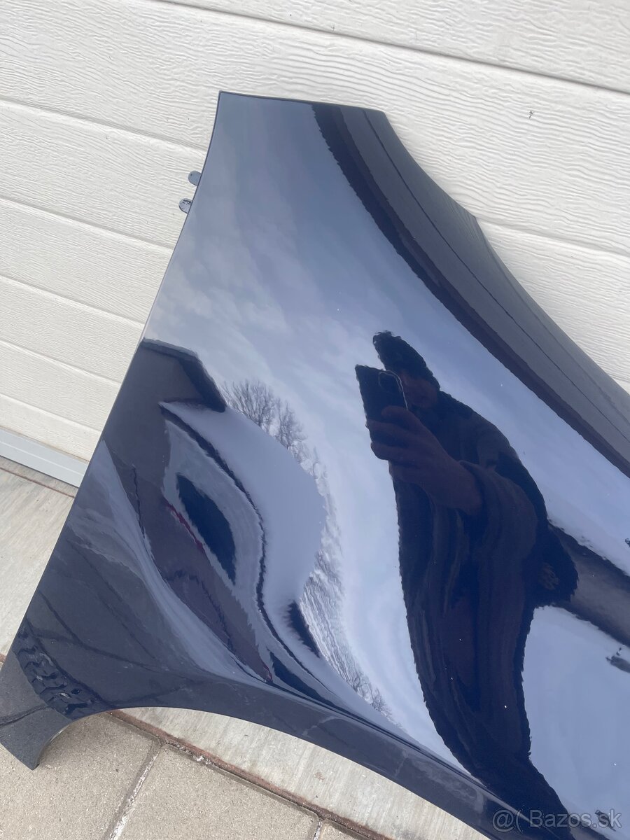 Predný blatník VW Golf 5 LA5G tmavomodrá - 4