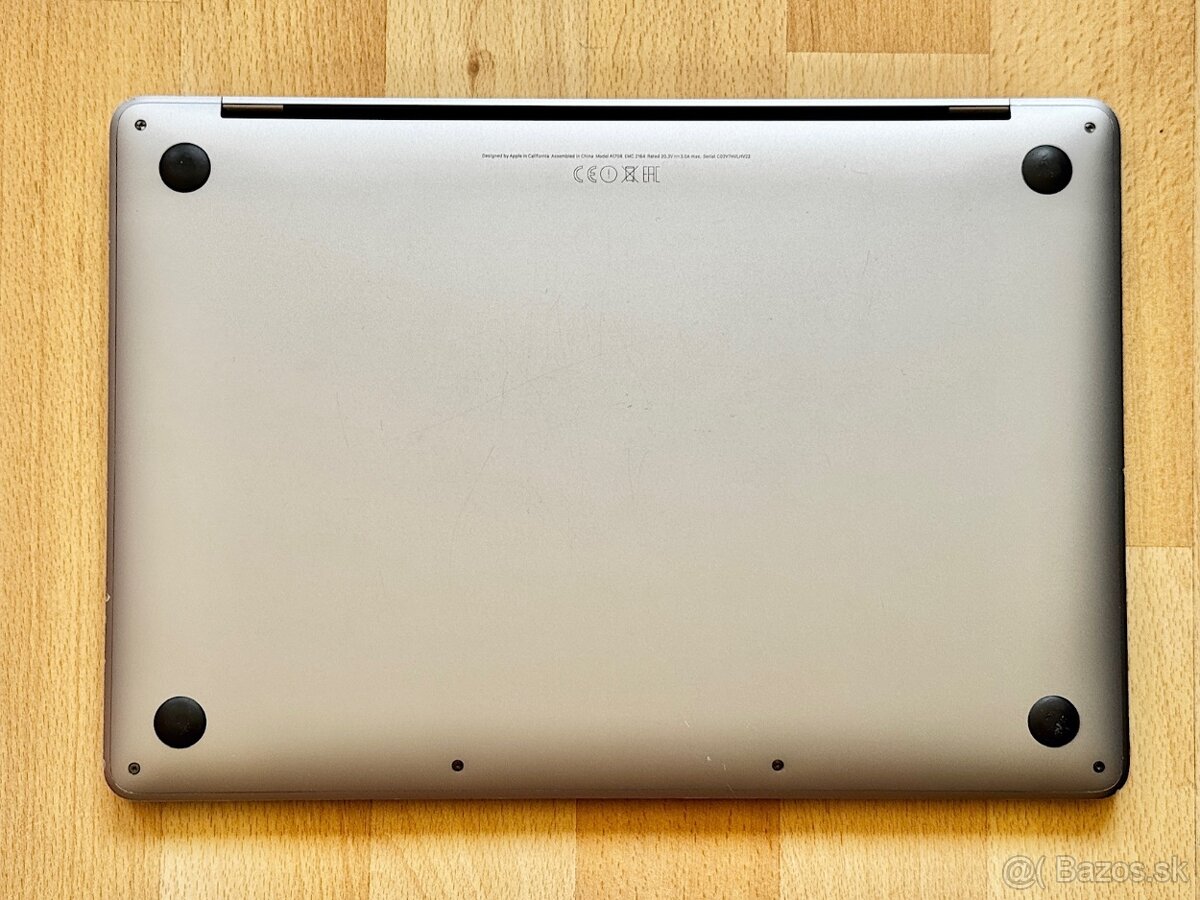 MacBook Pro 13", NOVÁ BATERKA, Komplet balenie - 4