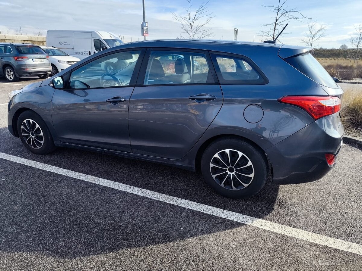 Hyundai i30 TOP STAV - 4