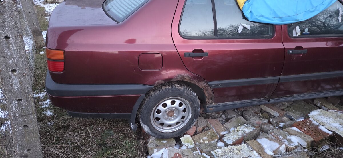 Volkswagen vento 1.9d - 4