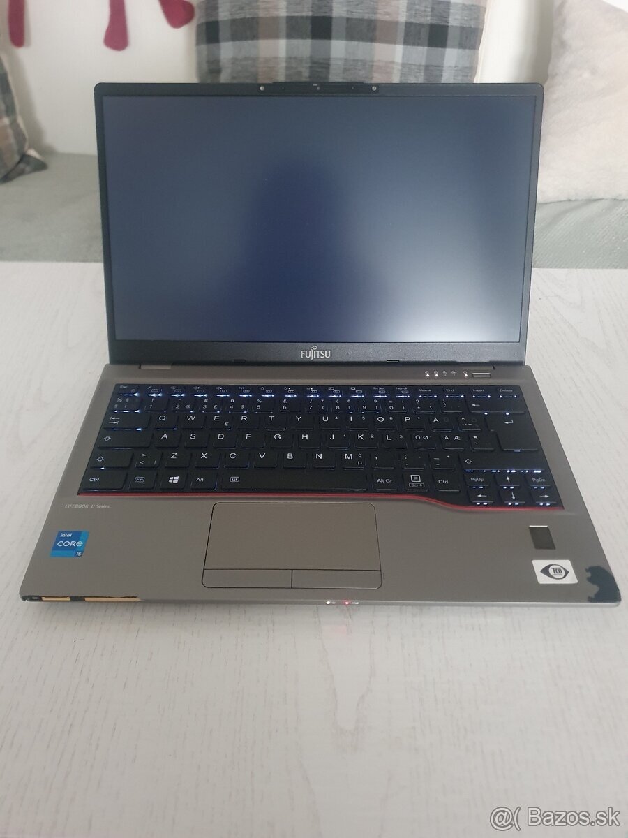 14" notebook Fujitsu Lifebook U7411 / 8GB/256GB Dobrý stav - 4