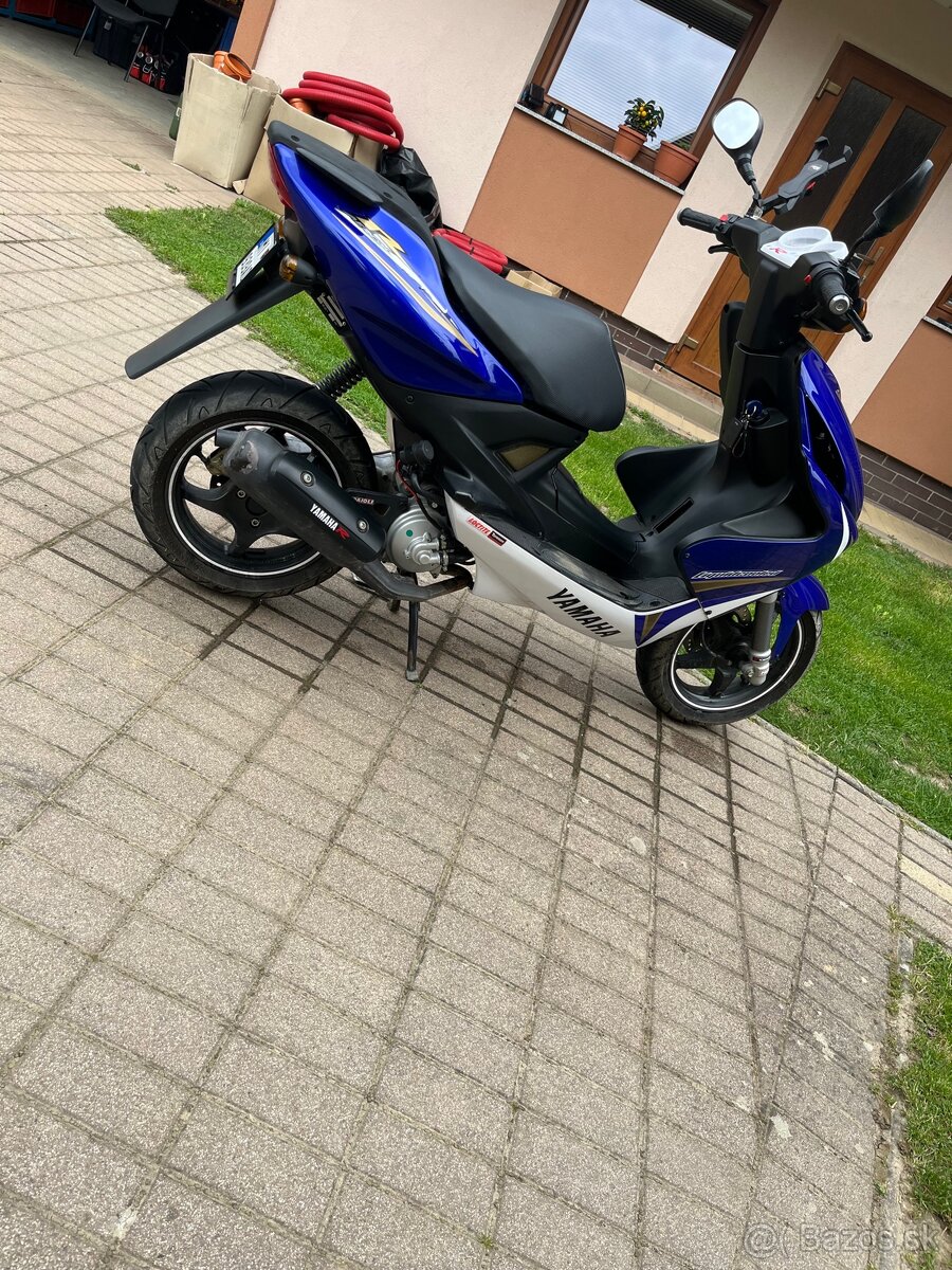 Yamaha aerox 50 - 4