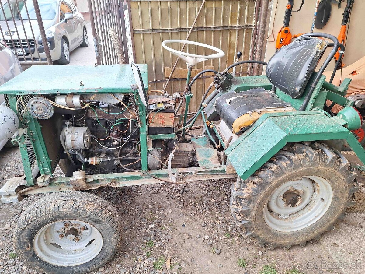 Malotraktor 1203 - 4