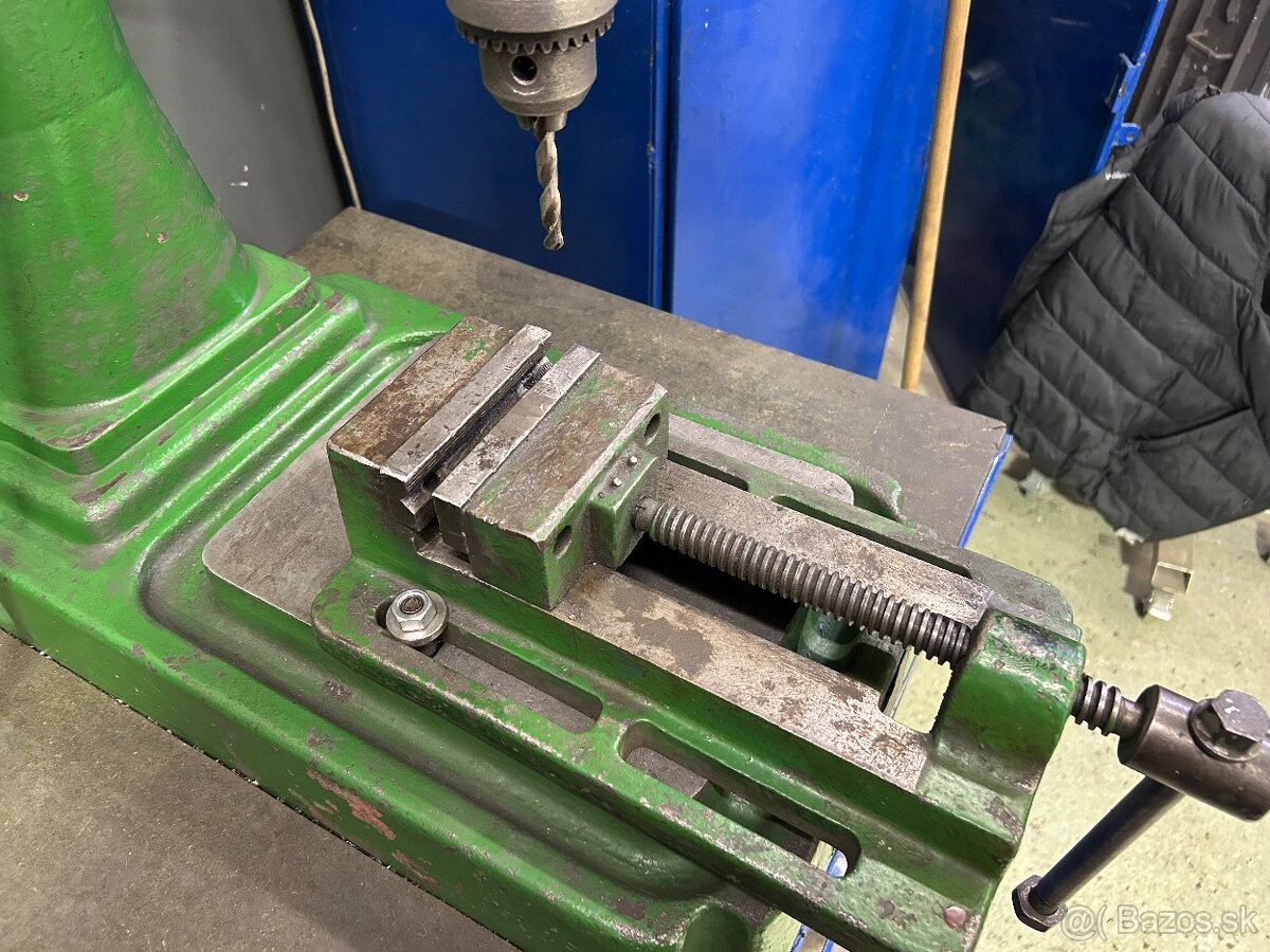 Stojanova vrtacka - 4