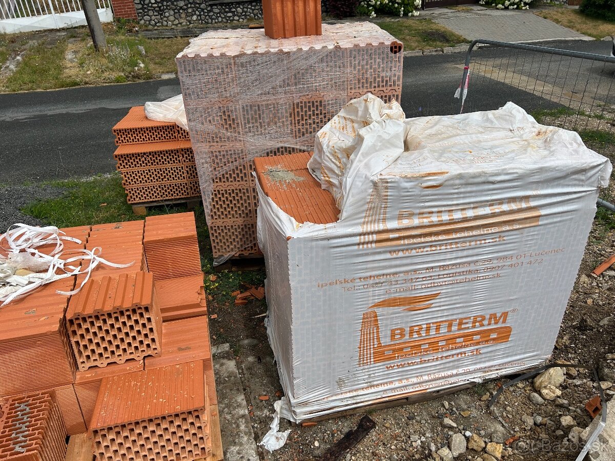 Brusene palene tehly na predaj, zostatok z RD - 4