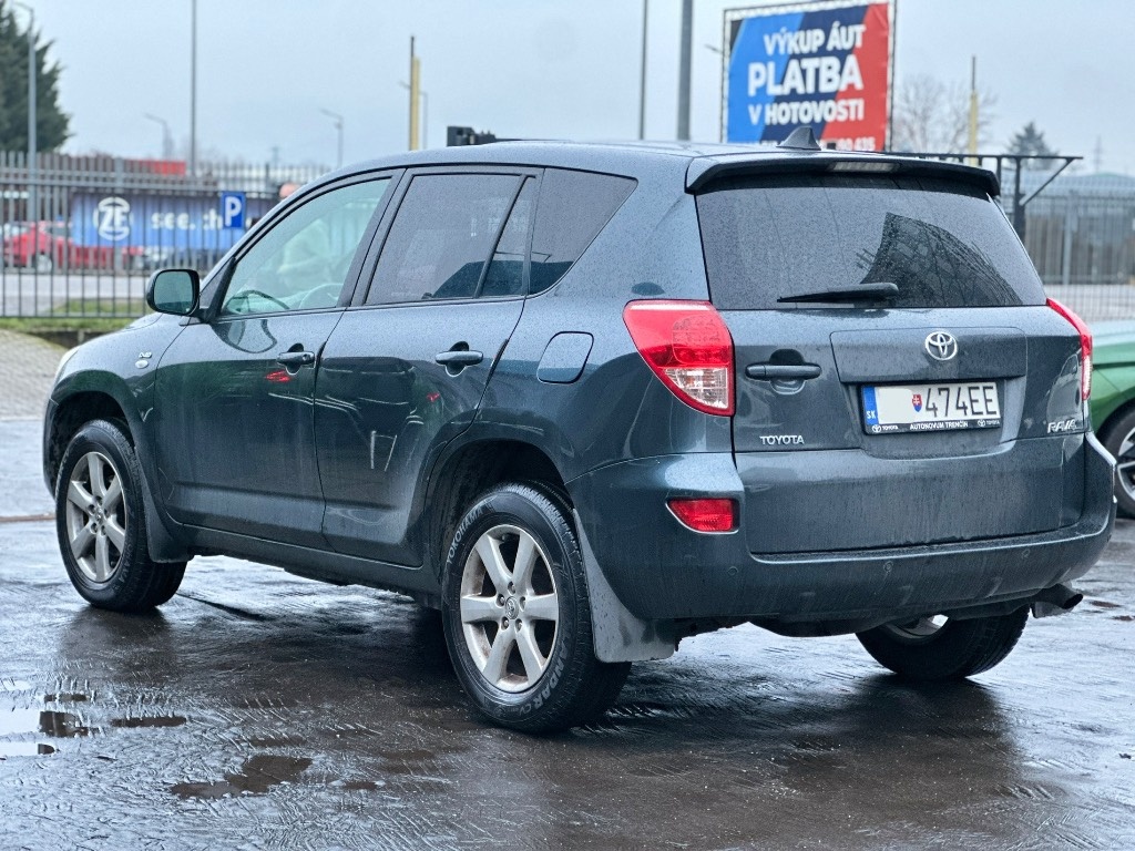 Toyota RAV4 2.2l D-4D 150 Sol - 4
