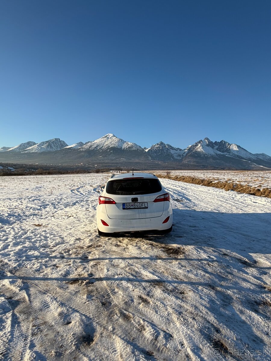 Hyundai i30 cw 1.6crdi 81kw - 4