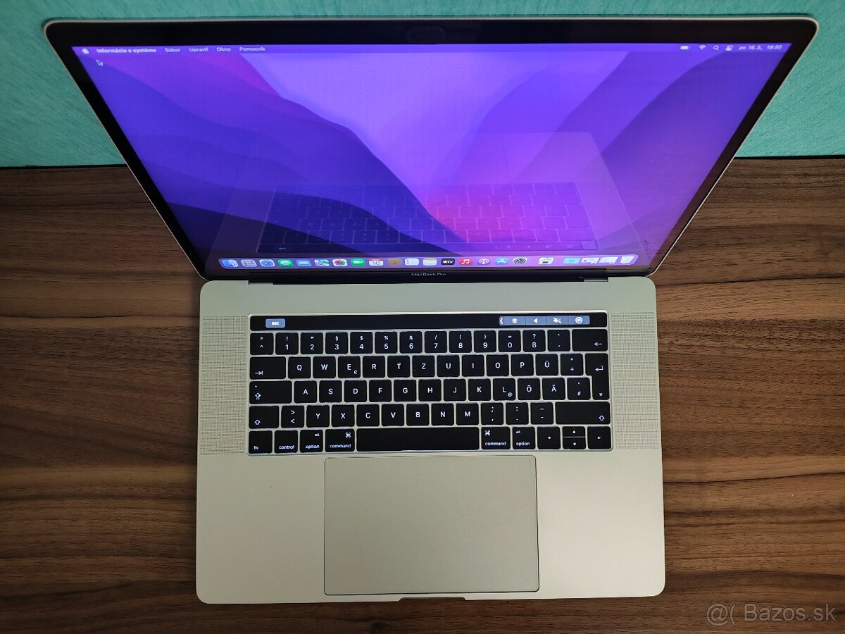 MacBook Pro 15 2016 | i7 • 16GB • 256GB SSD - 4