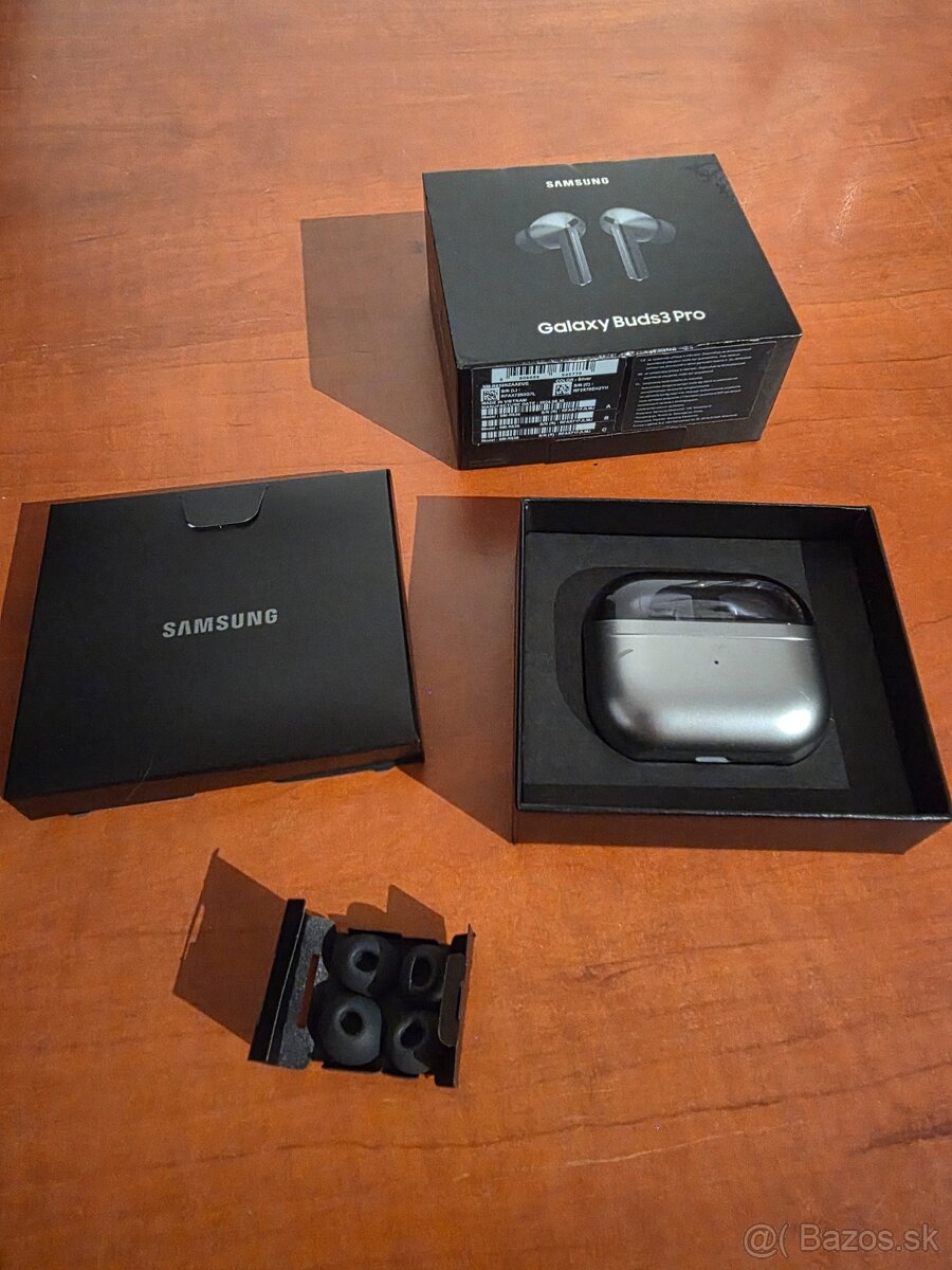 Slúchadlá Samsung Galaxy Buds3 Pro - Grafitovo sivá - 4
