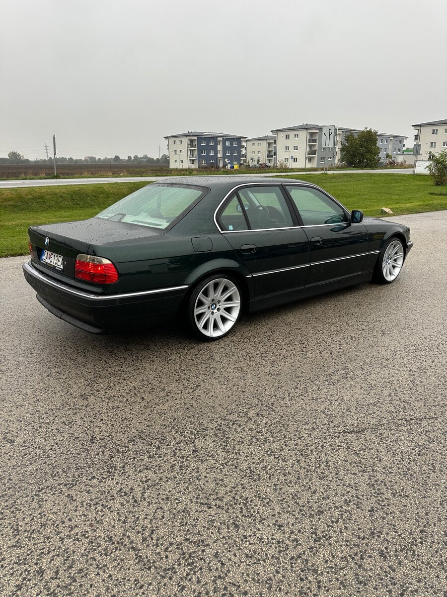 BMW 730D e38 142kw - 4