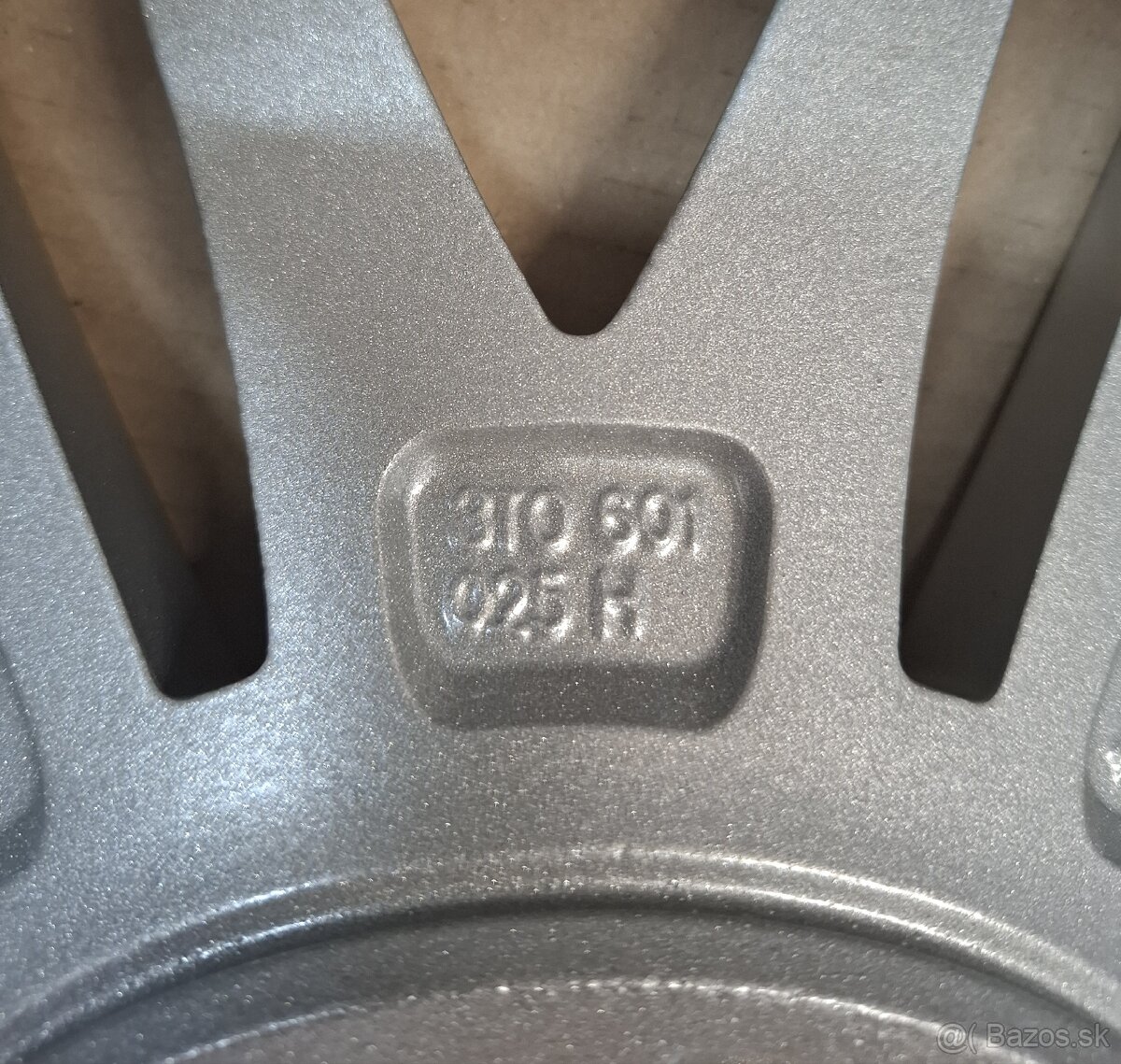 hliníkový disk 18" LUXON - Superb 2 ako nový - 4