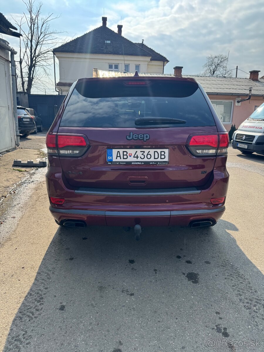 Jeep Grand Cherokee - 4