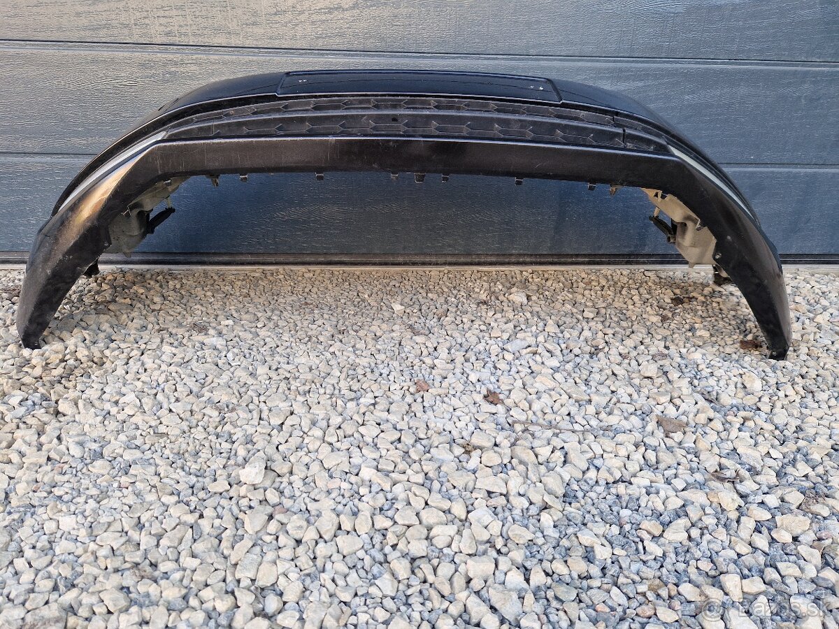 Predný nárazník Škoda Octavia 3 - 4