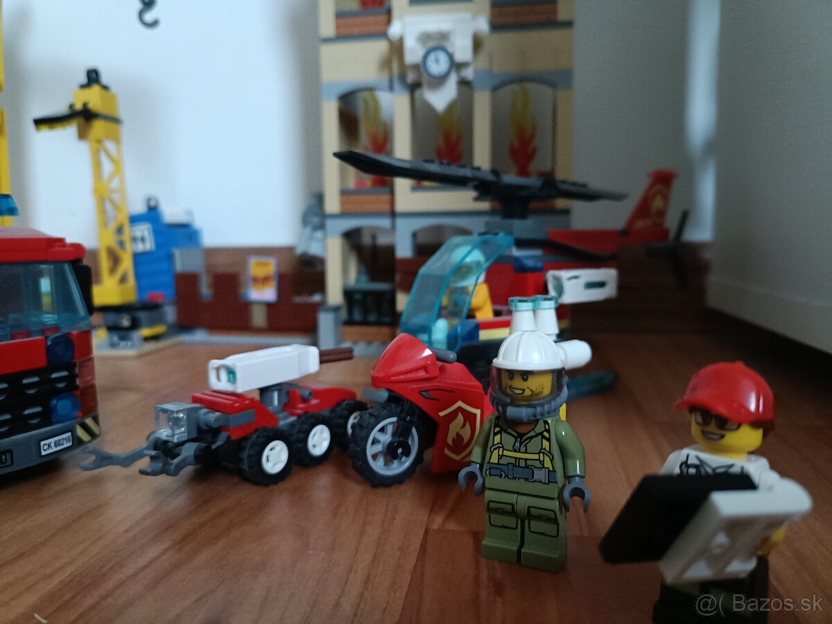 Lego city 60216-hasicsky zbor - 4