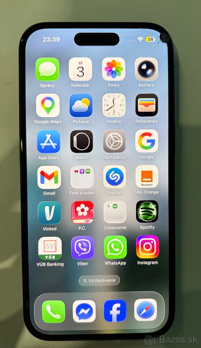 iPhone 15 128 GB - 4